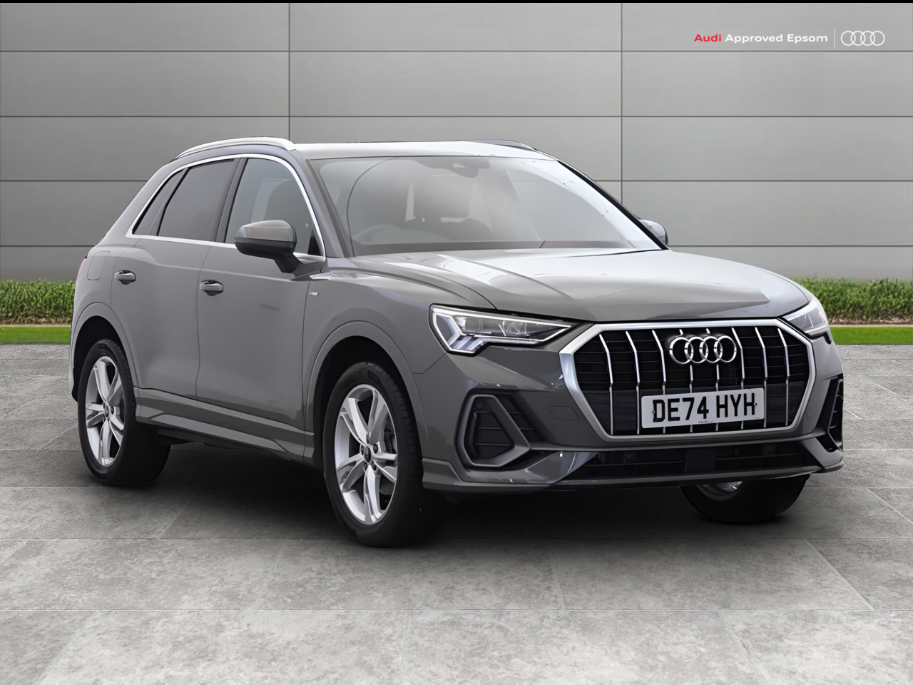Main listing image - Audi Q3