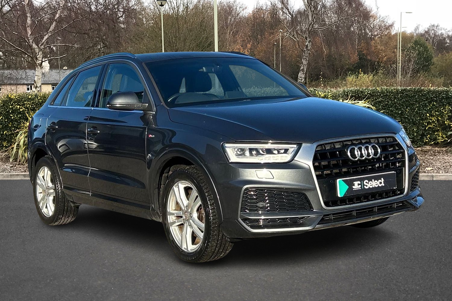 Main listing image - Audi Q3