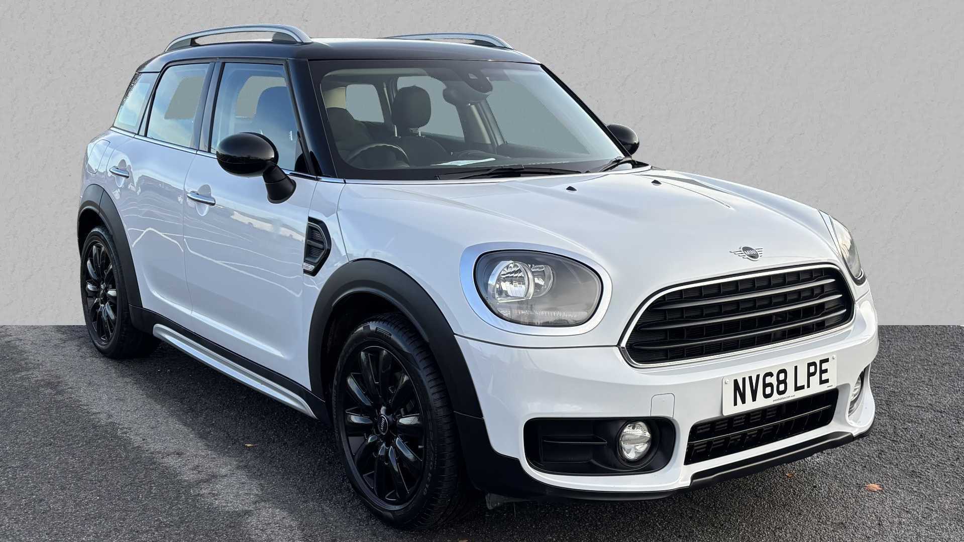 Main listing image - MINI Countryman