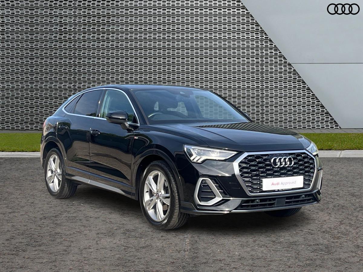 Main listing image - Audi Q3