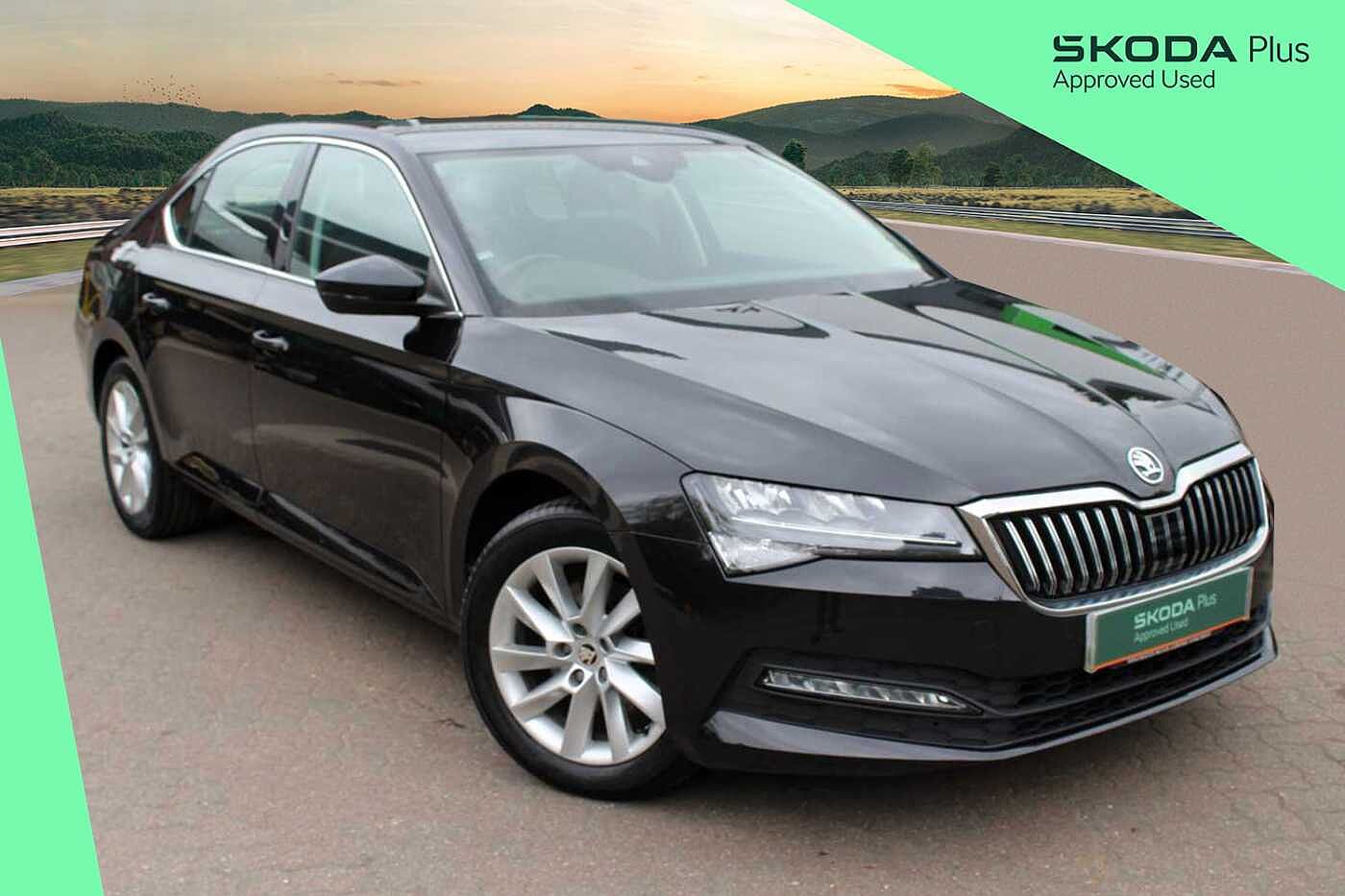 Main listing image - Skoda Superb