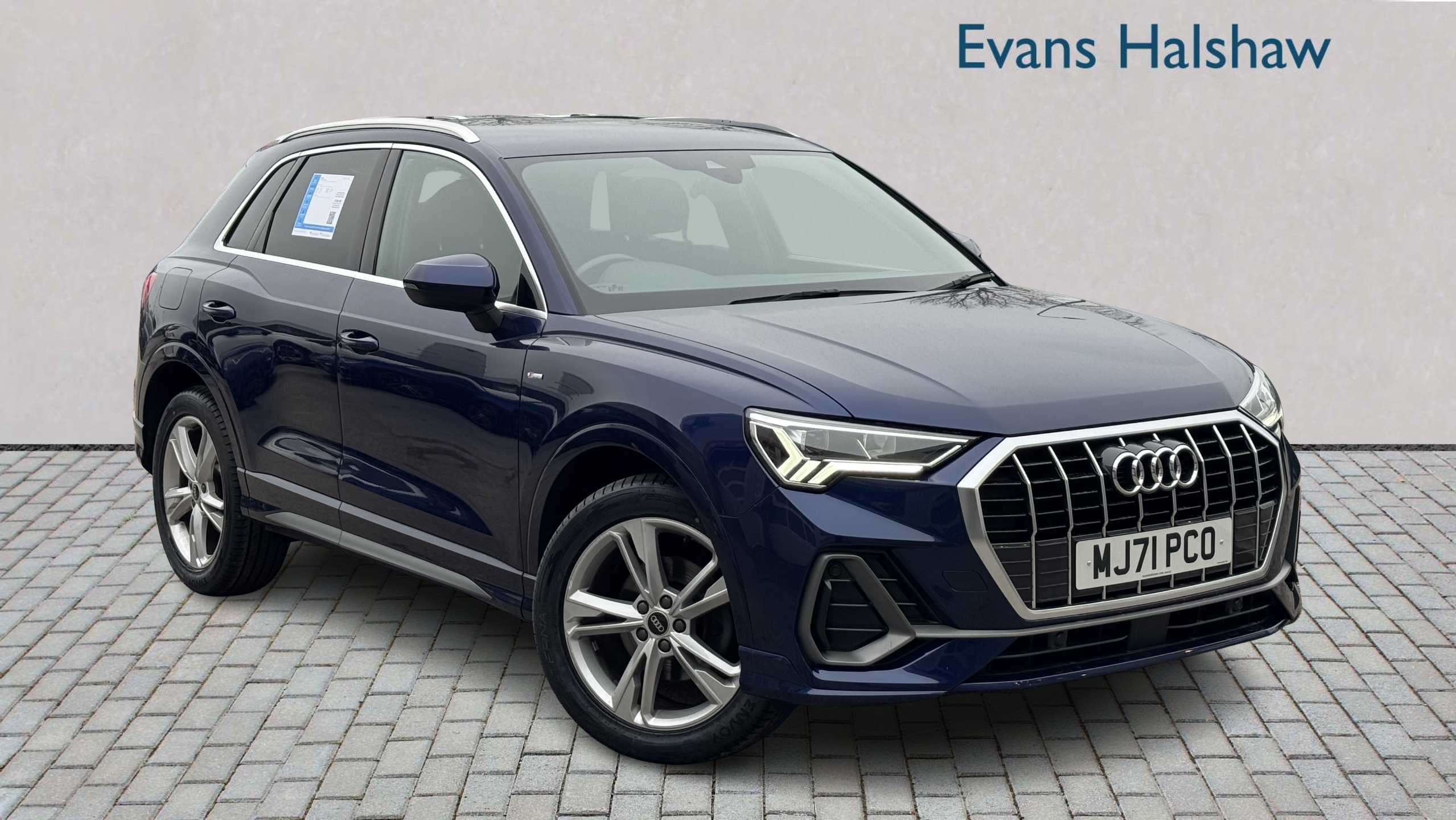 Main listing image - Audi Q3