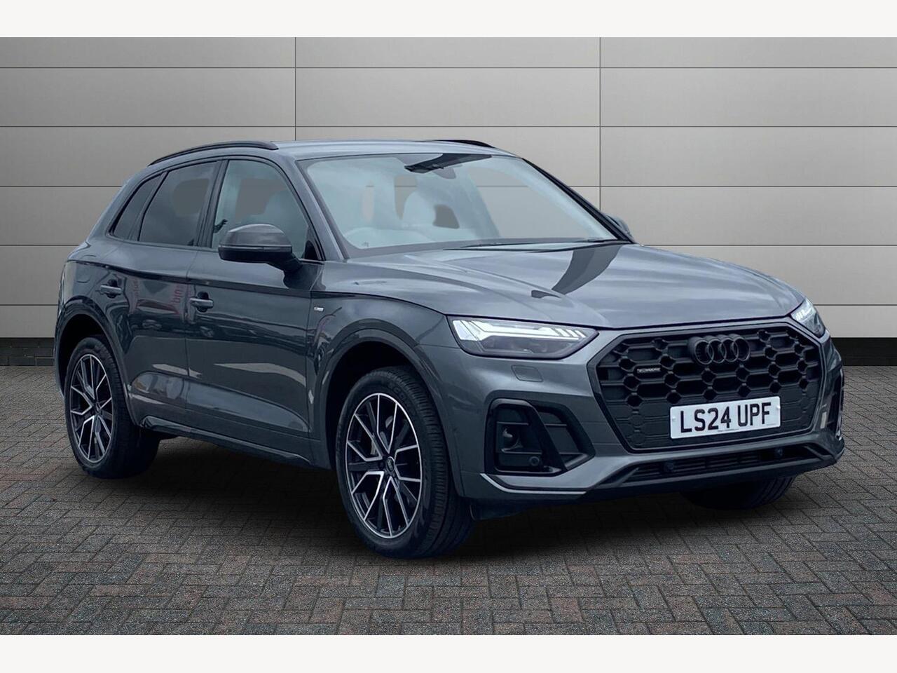 Main listing image - Audi Q5