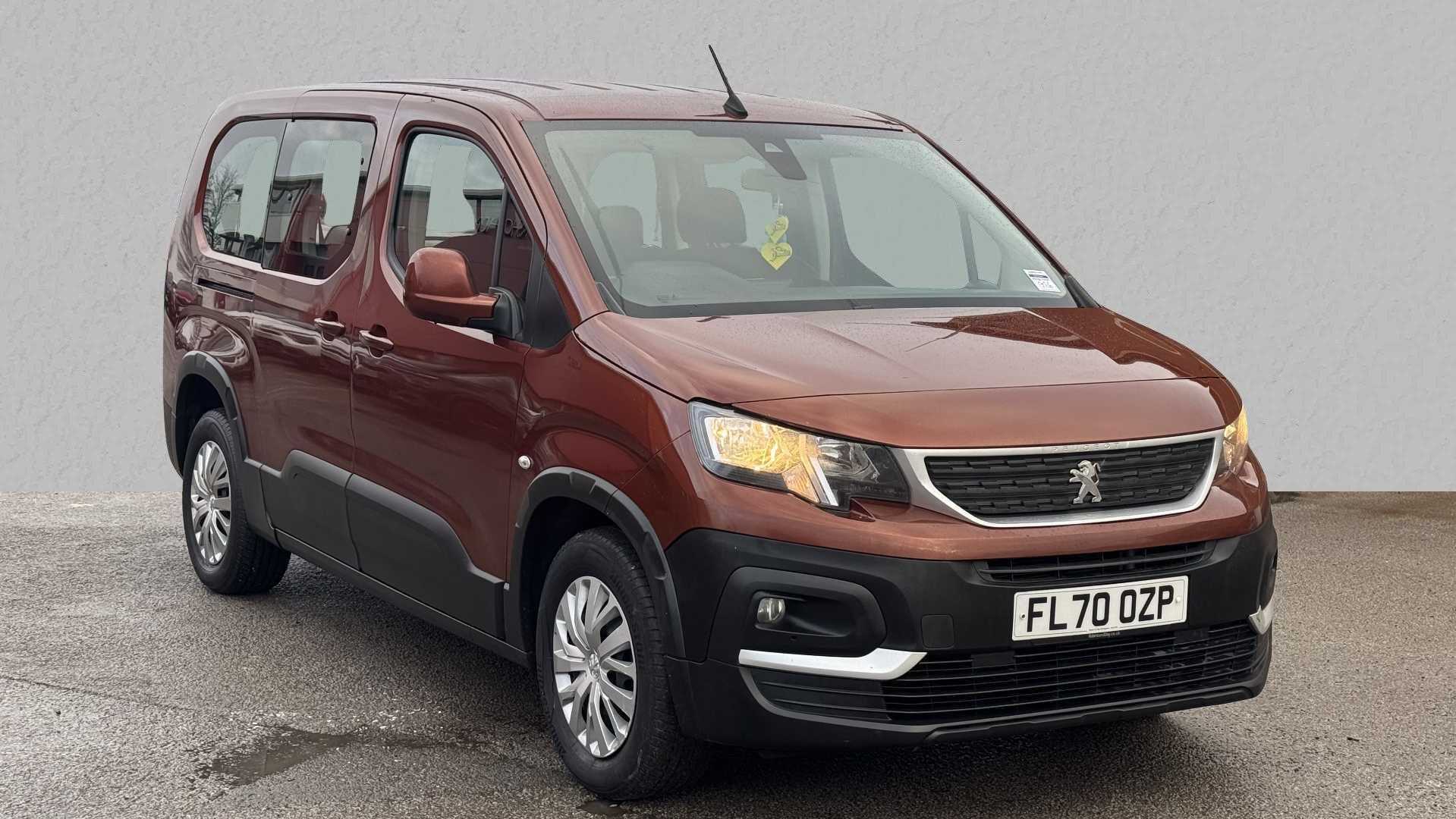 Main listing image - Peugeot Rifter