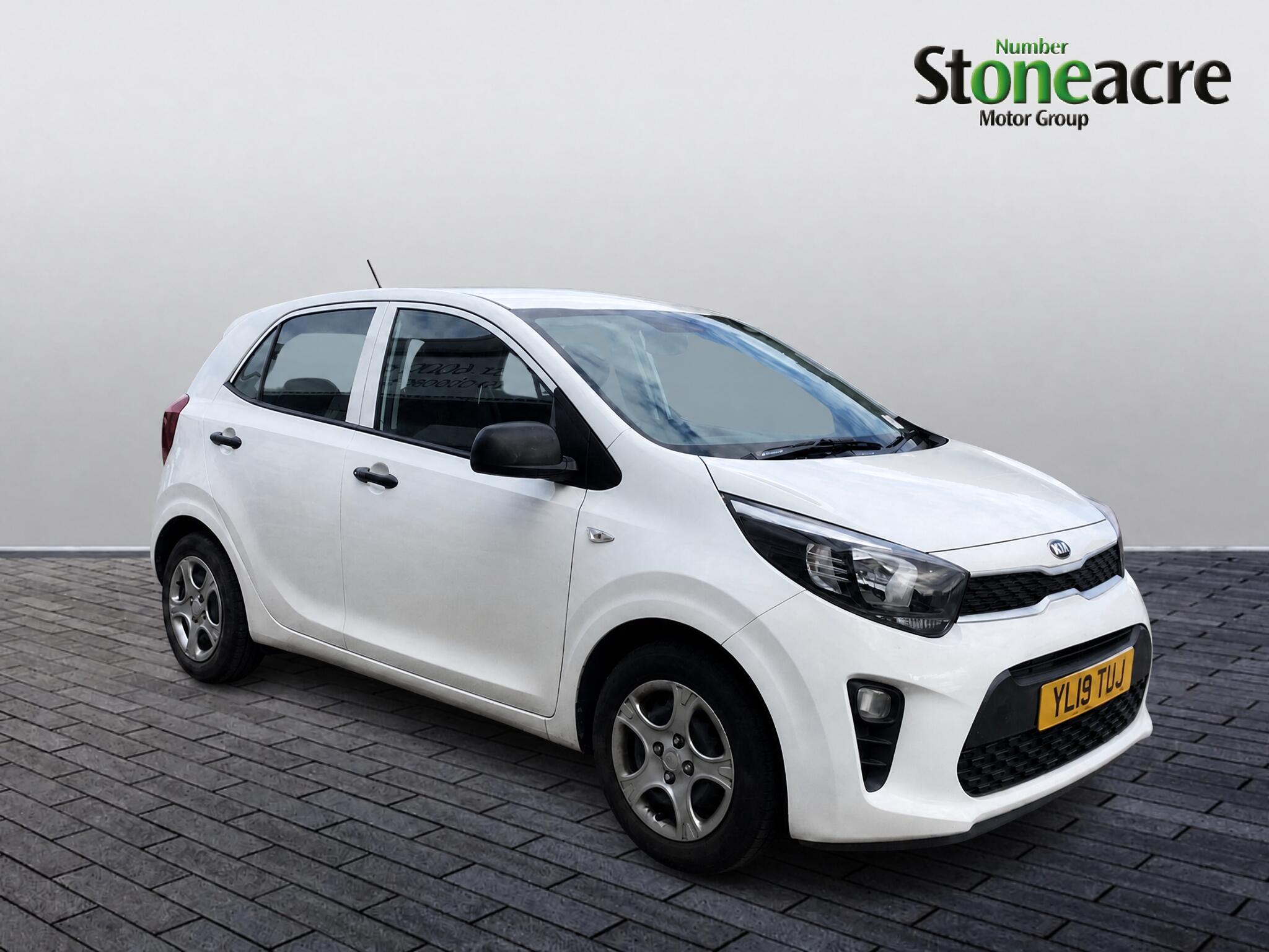 Main listing image - Kia Picanto