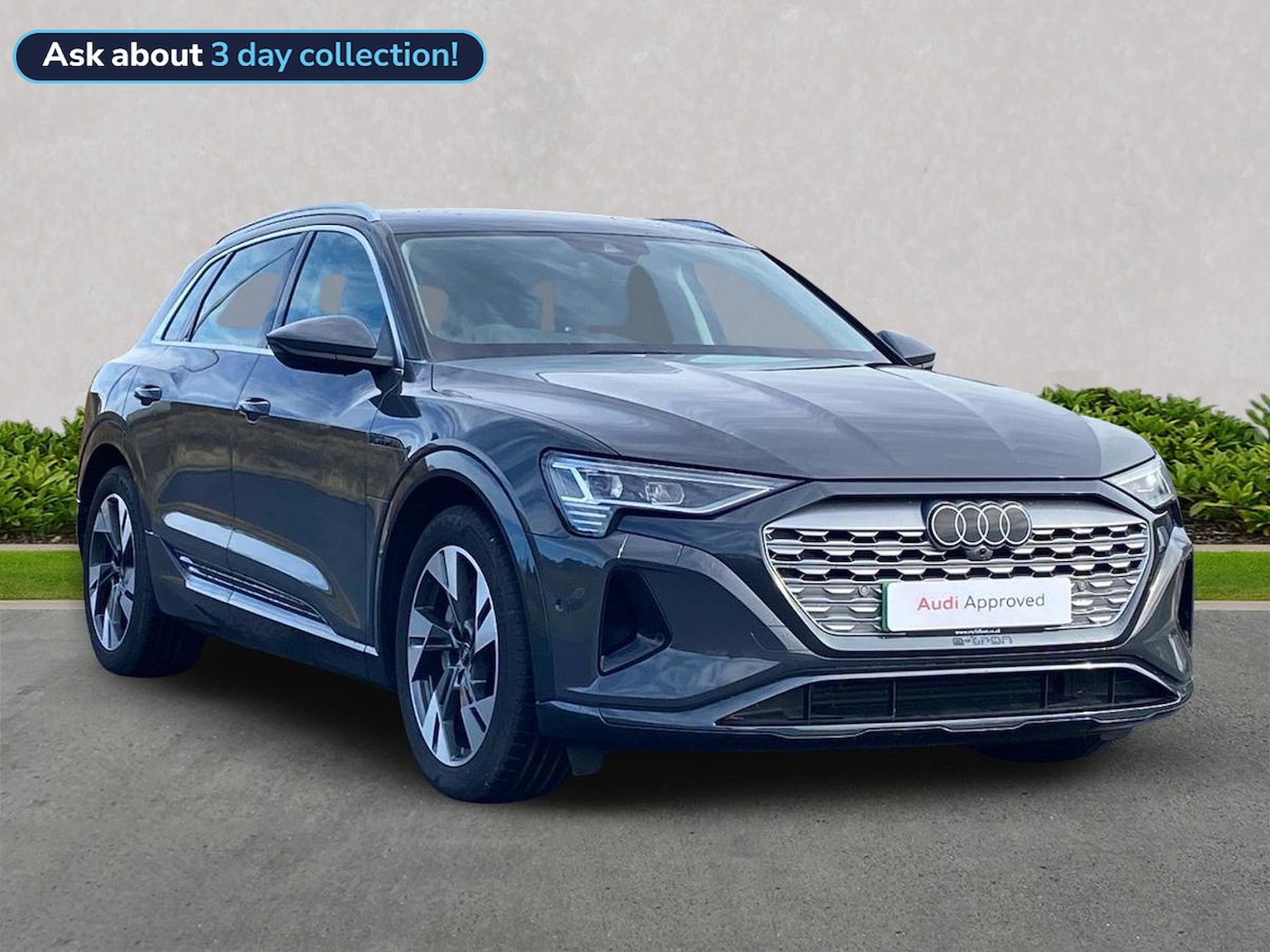 Main listing image - Audi Q8