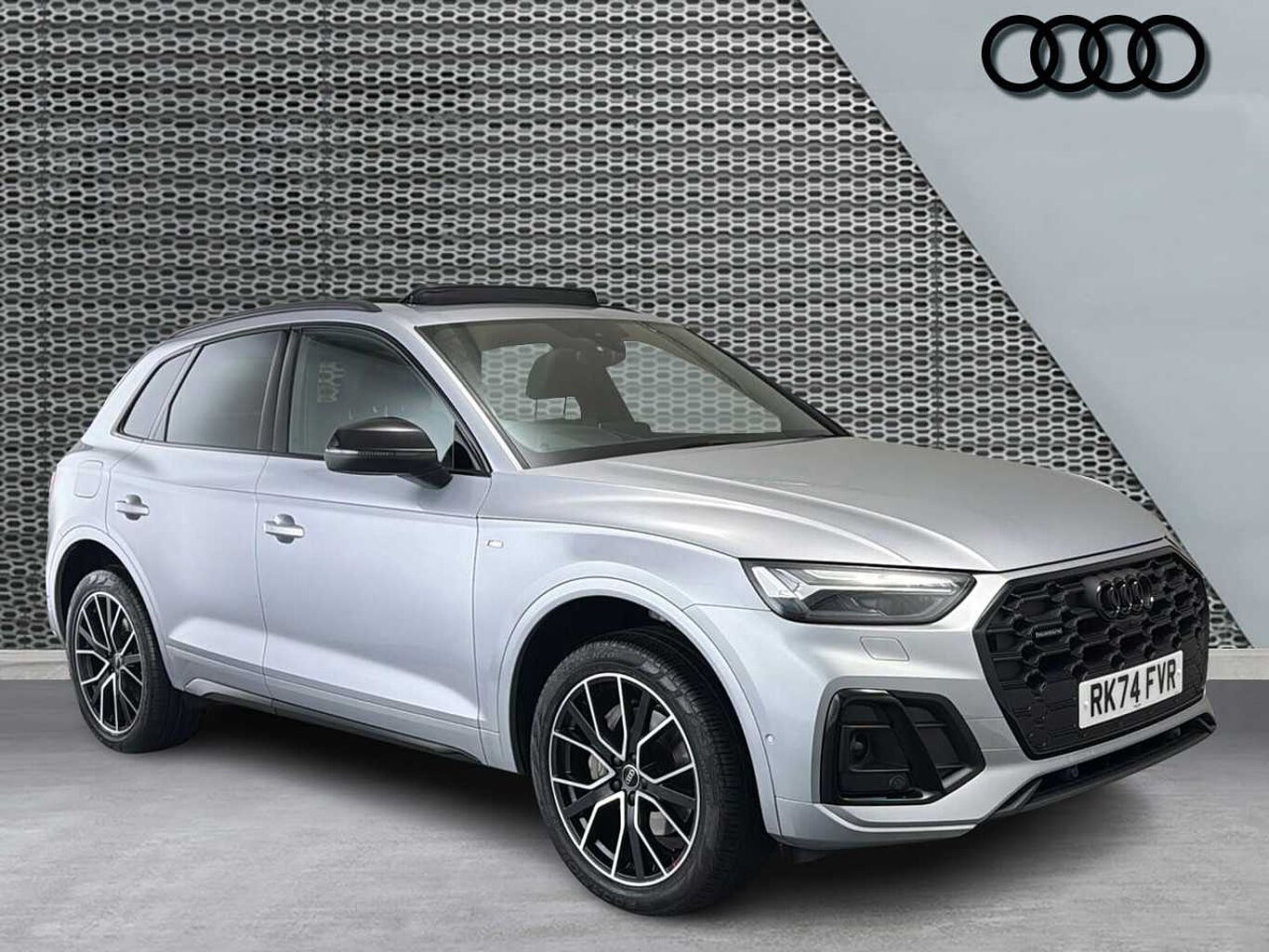 Main listing image - Audi Q5