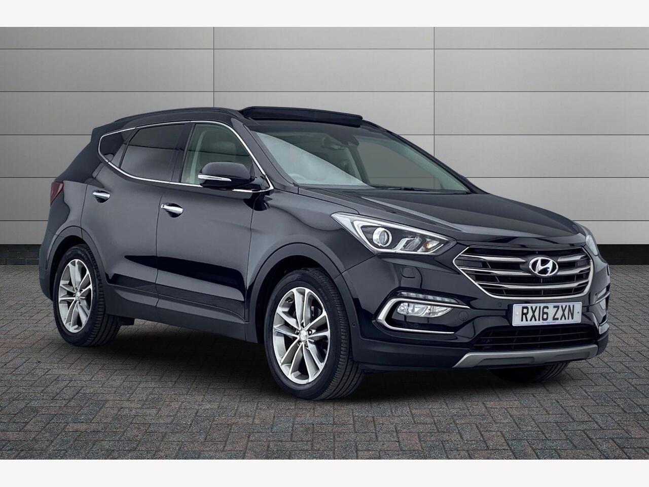 Main listing image - Hyundai Santa Fe