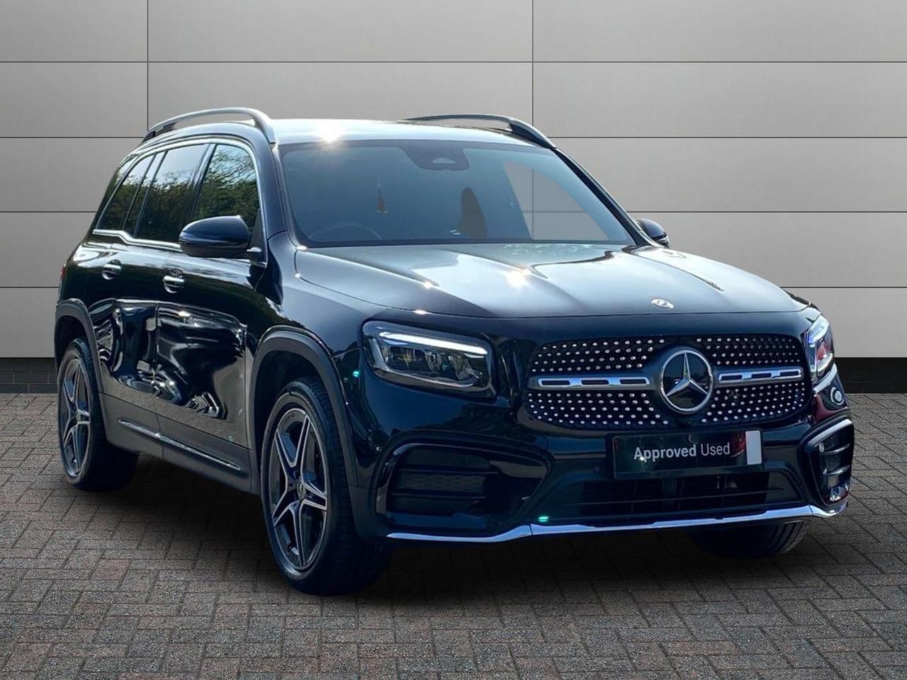 Main listing image - Mercedes-Benz GLB