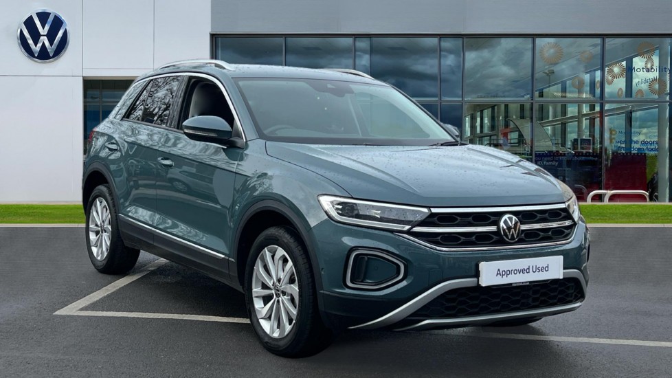 Main listing image - Volkswagen T-Roc