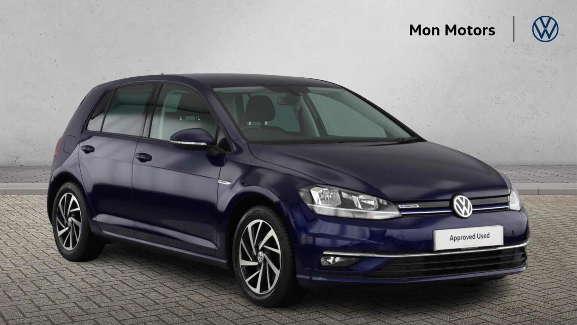 Main listing image - Volkswagen Golf