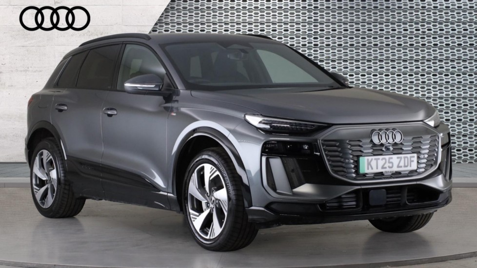 Main listing image - Audi Q6 e-tron