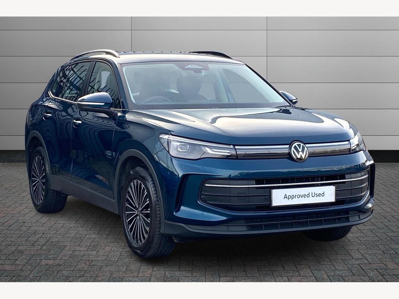 Main listing image - Volkswagen Tiguan