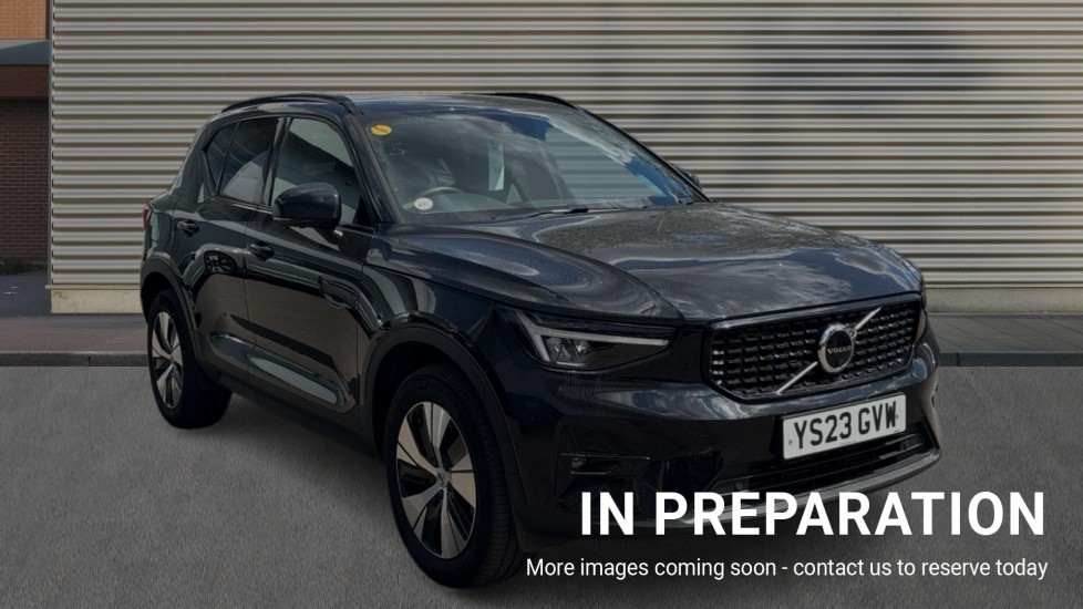 Main listing image - Volvo XC40 Recharge