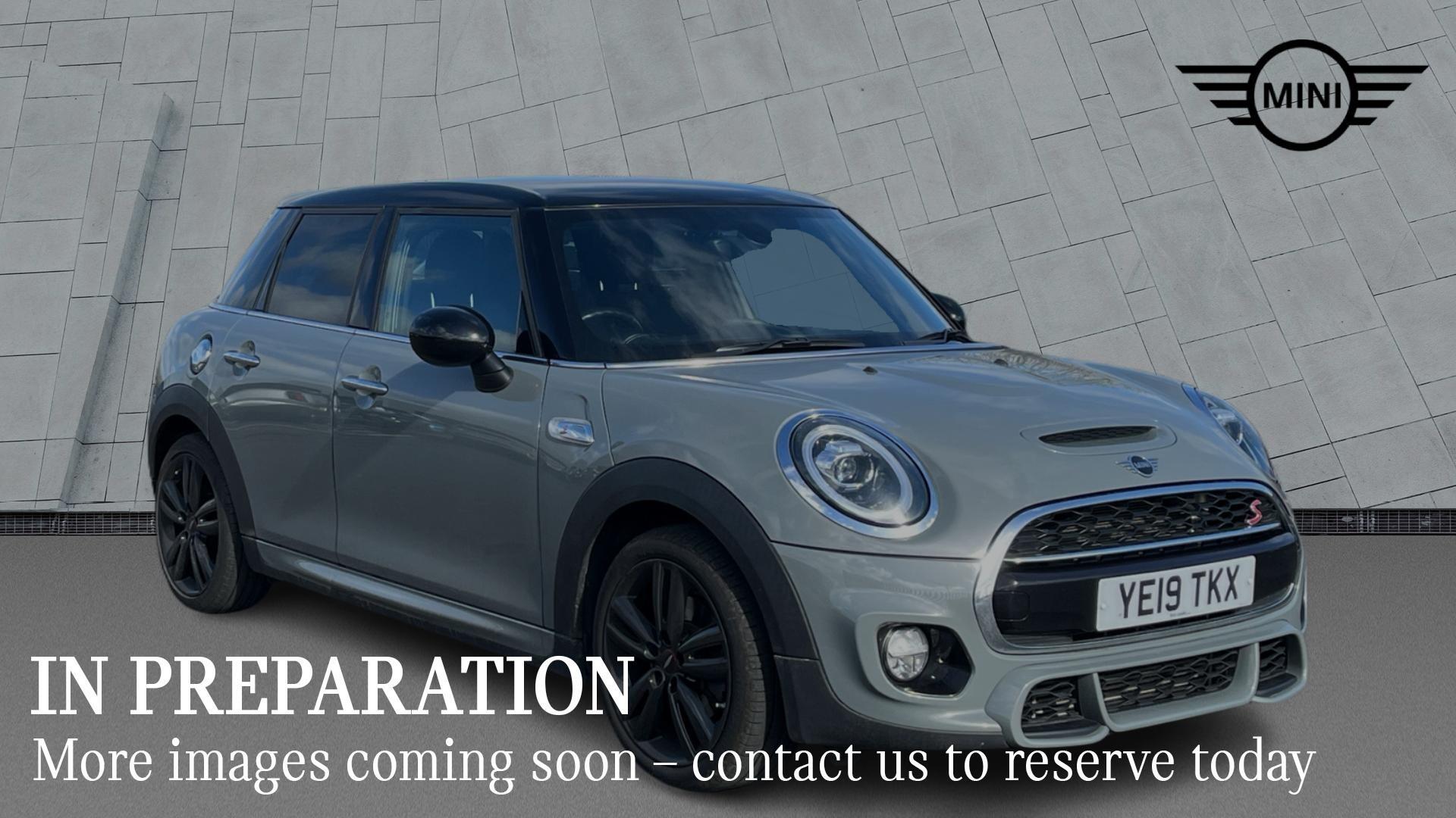 Main listing image - MINI Hatchback 5dr