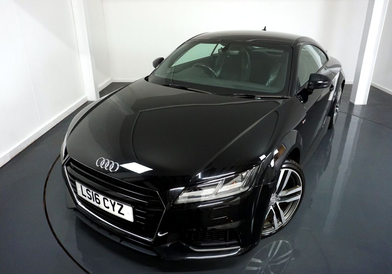 Main listing image - Audi TT