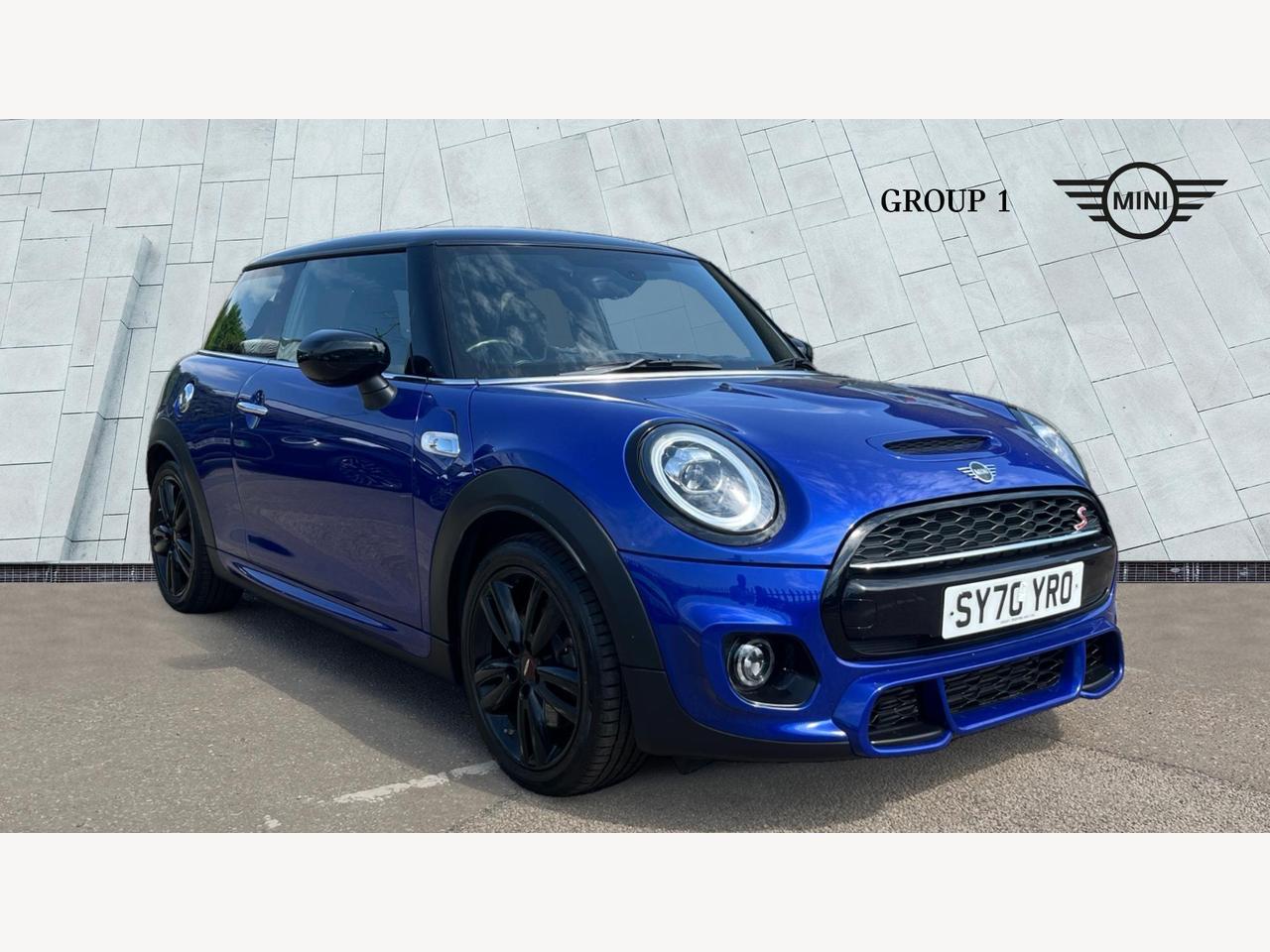 Main listing image - MINI Hatchback