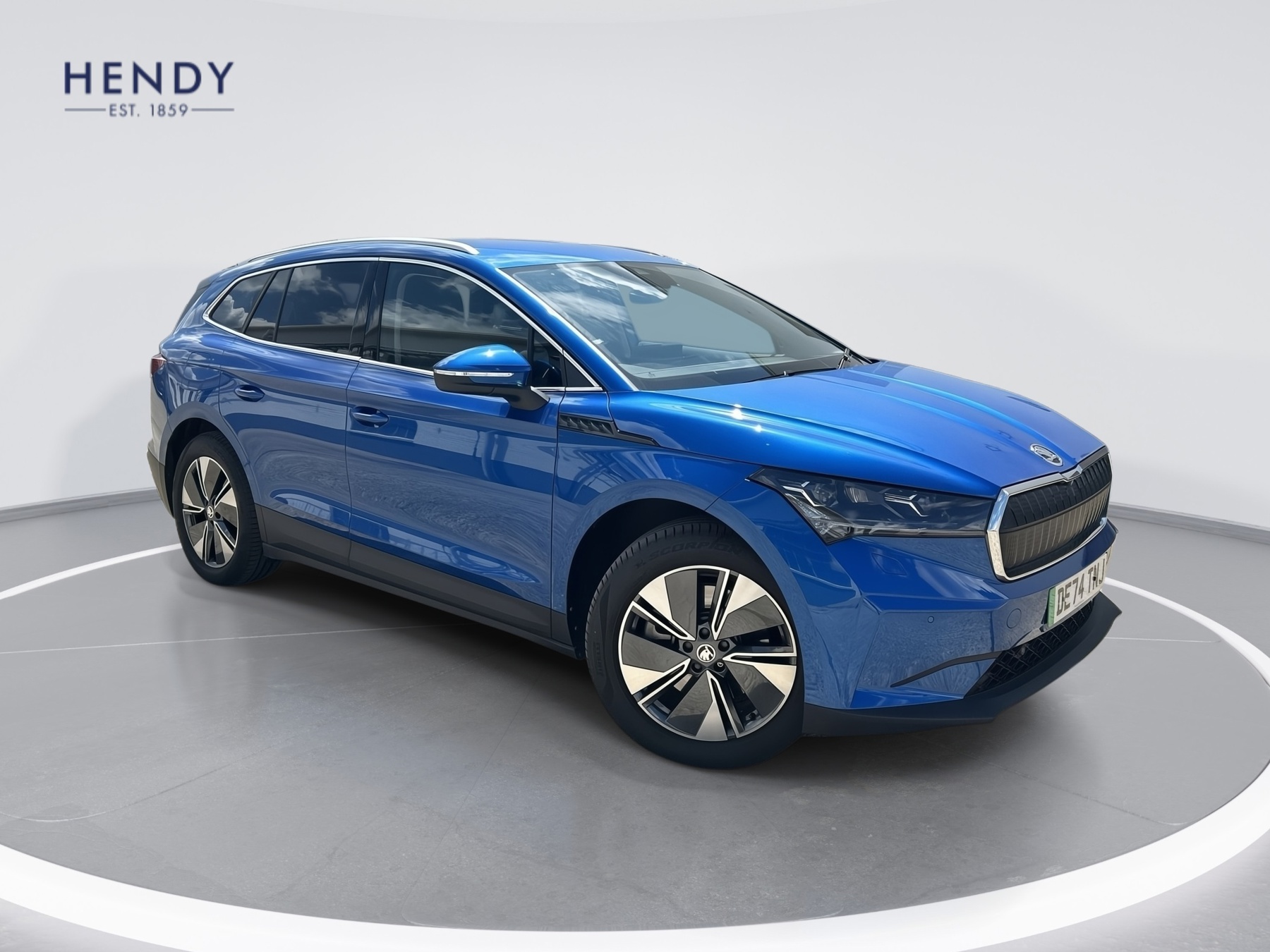 Main listing image - Skoda Enyaq
