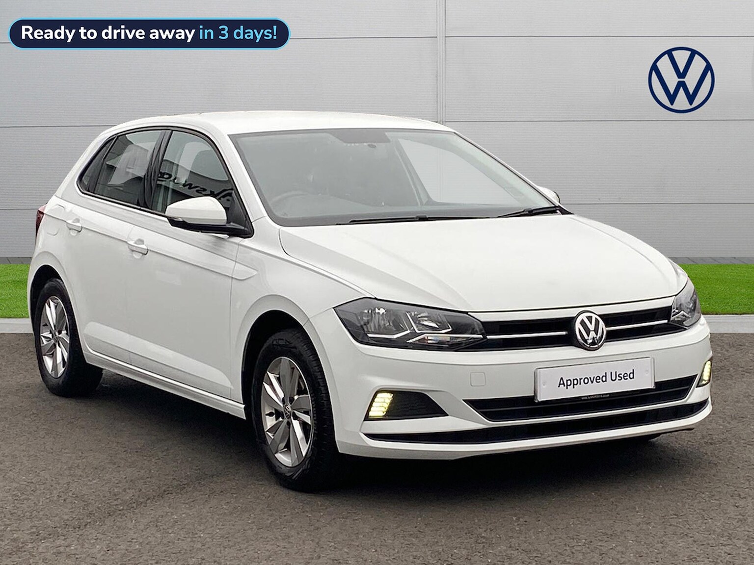 Main listing image - Volkswagen Polo