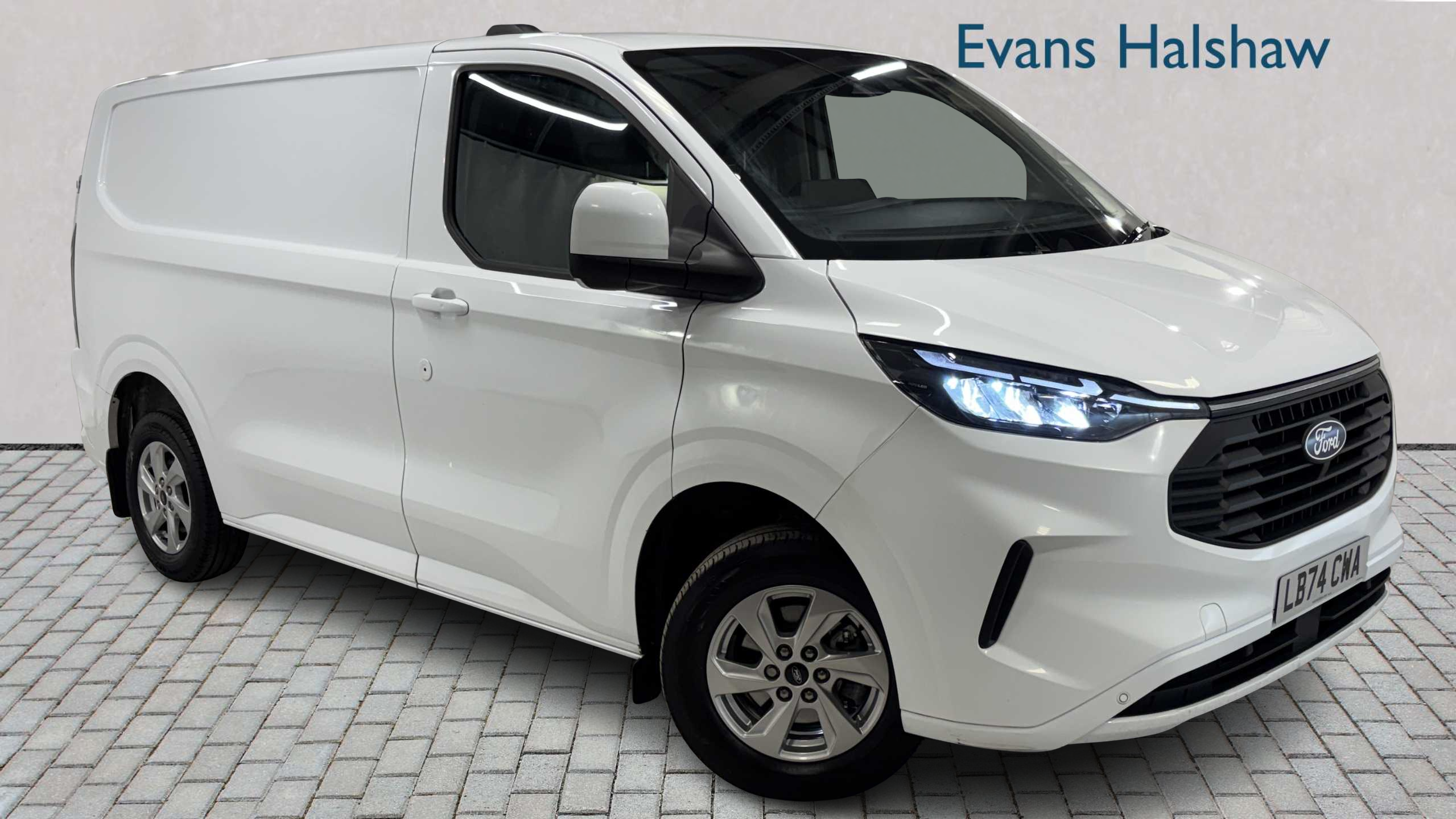 Main listing image - Ford Transit Custom