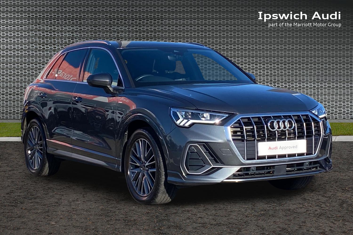 Main listing image - Audi Q3