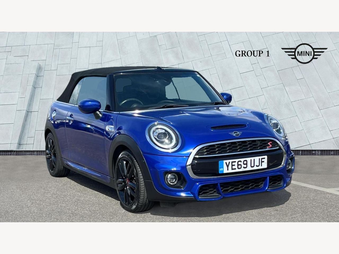 Main listing image - MINI Convertible