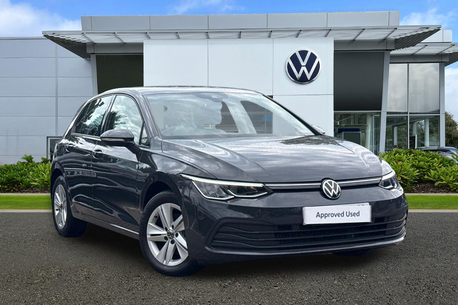 Main listing image - Volkswagen Golf