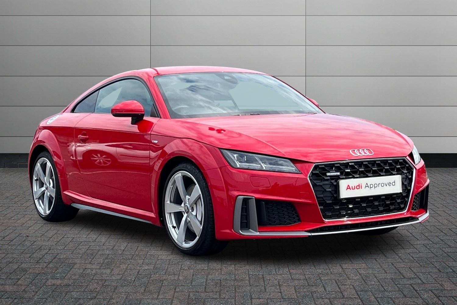 Main listing image - Audi TT