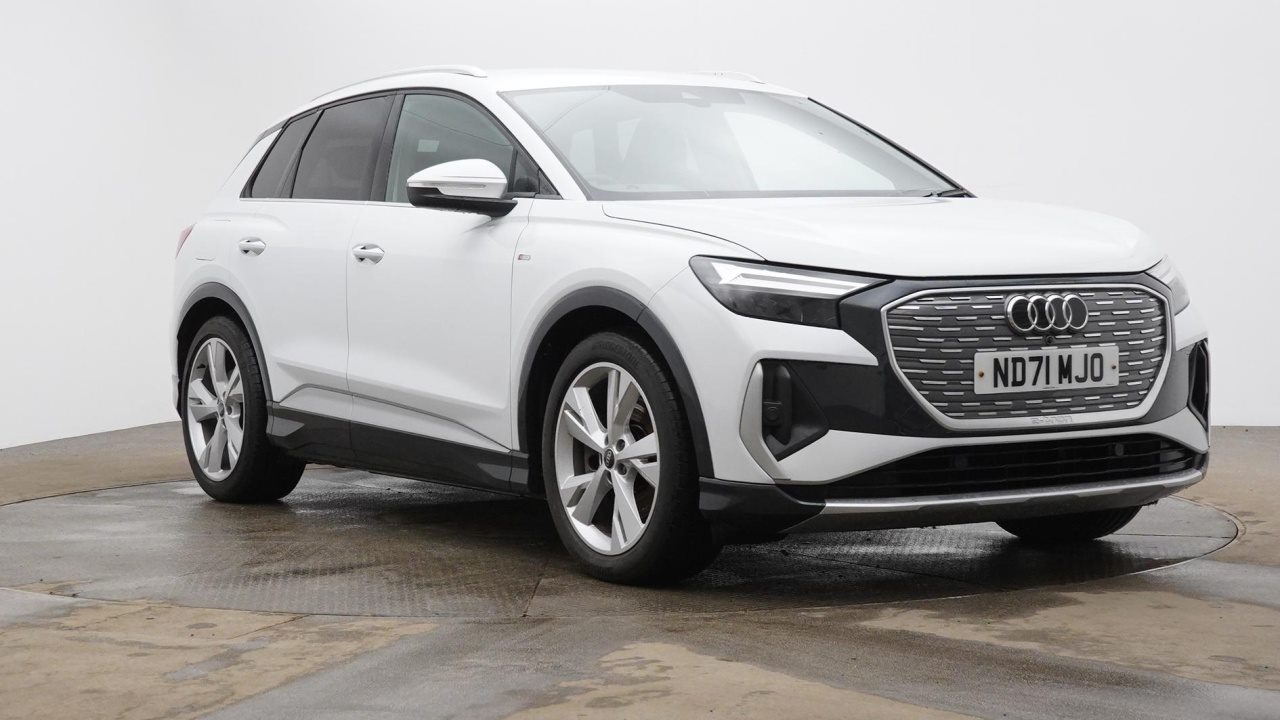 Main listing image - Audi Q4