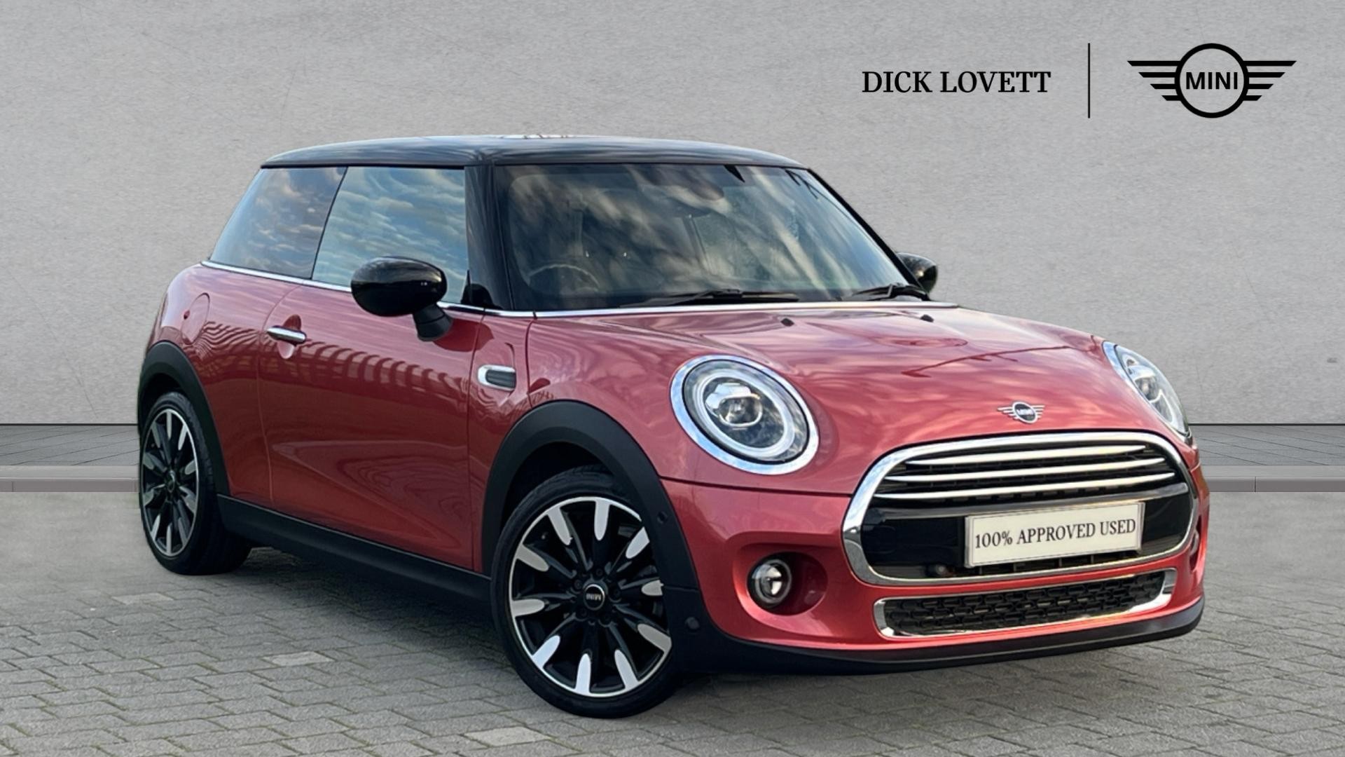 Main listing image - MINI Hatchback