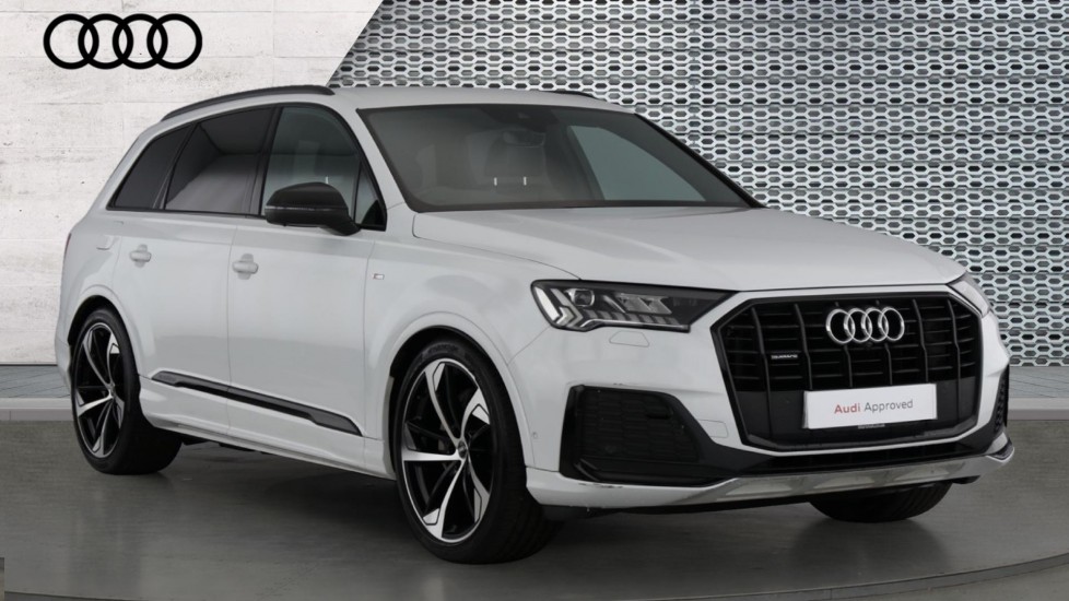 Main listing image - Audi Q7