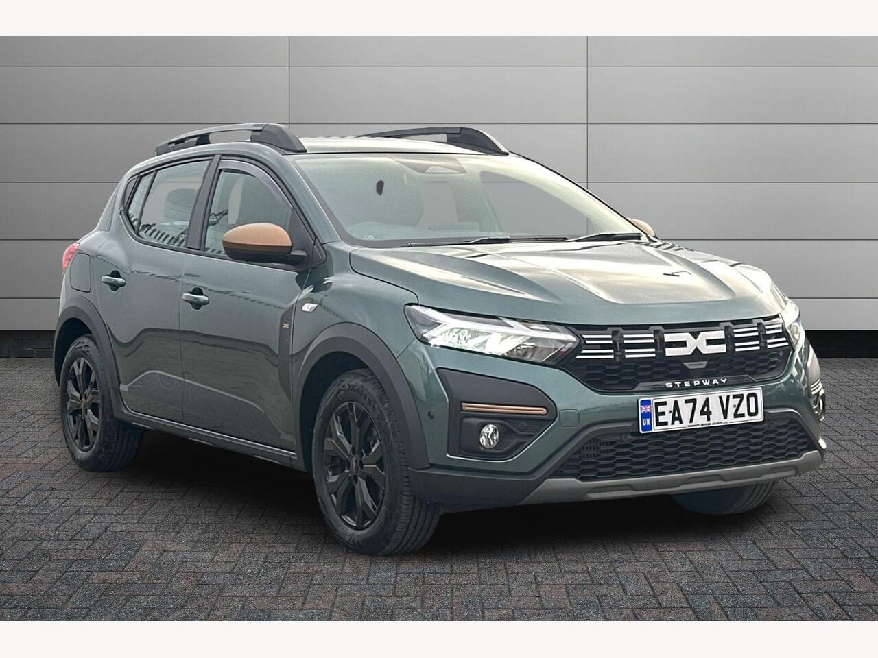 Main listing image - Dacia Sandero Stepway