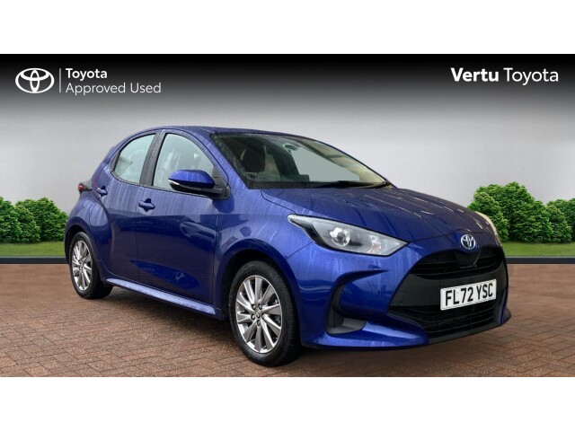 Main listing image - Toyota Yaris