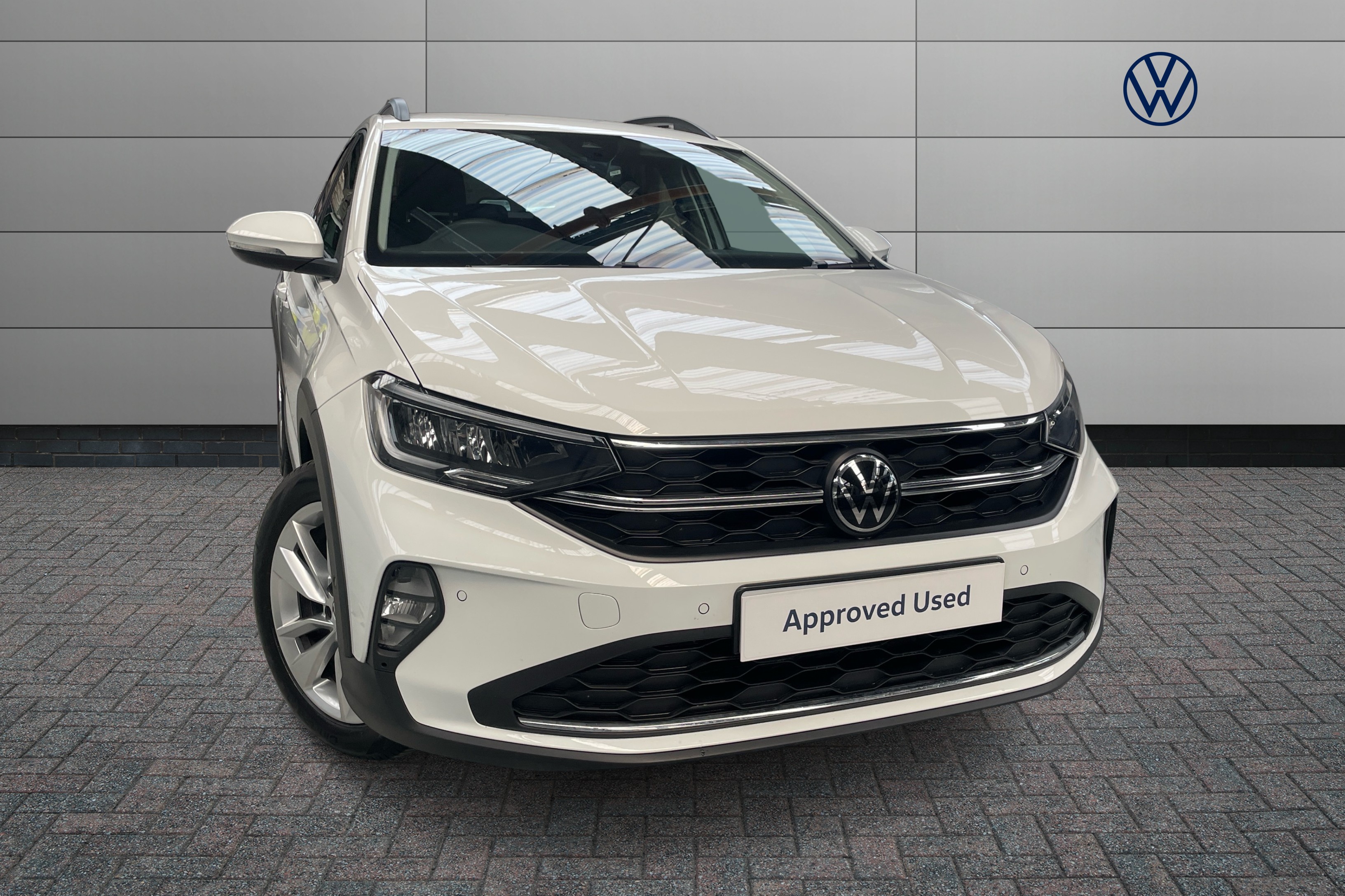 Main listing image - Volkswagen Taigo