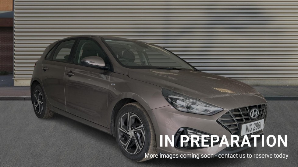Main listing image - Hyundai i30