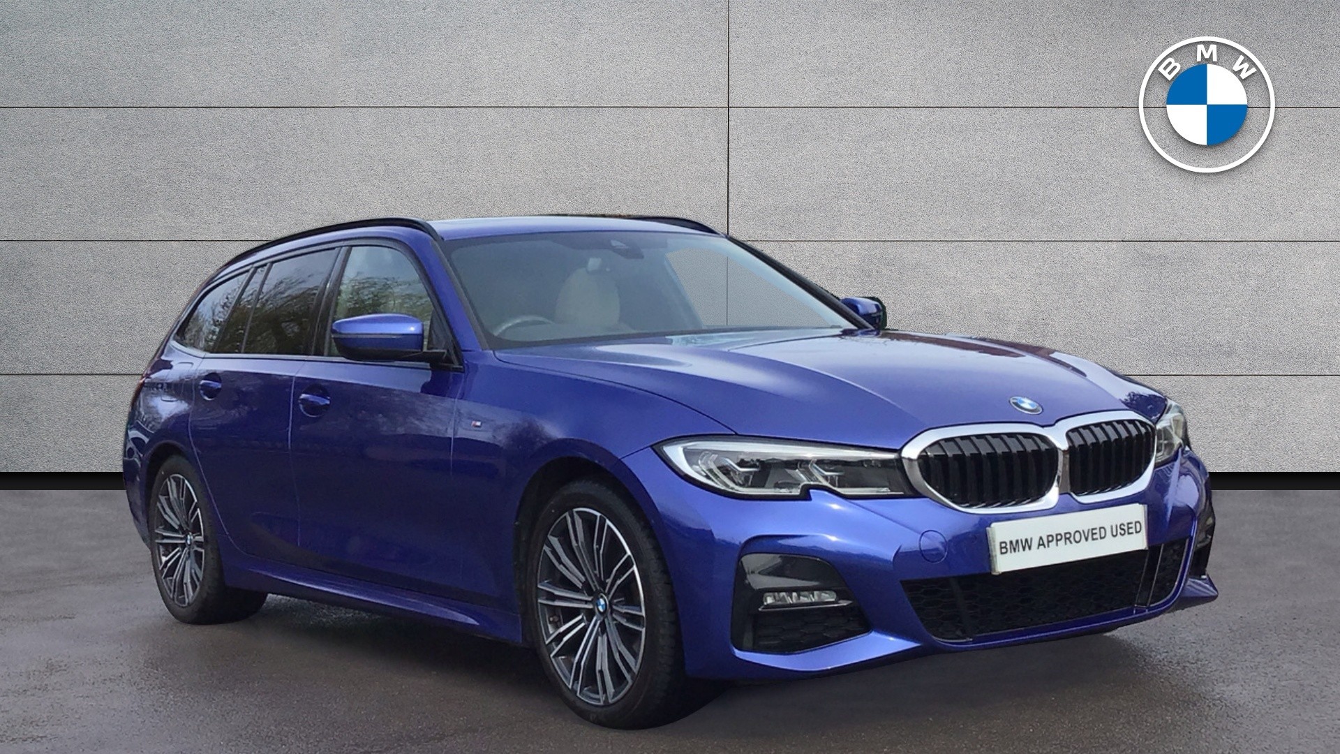 Main listing image - BMW 3 Series Touring