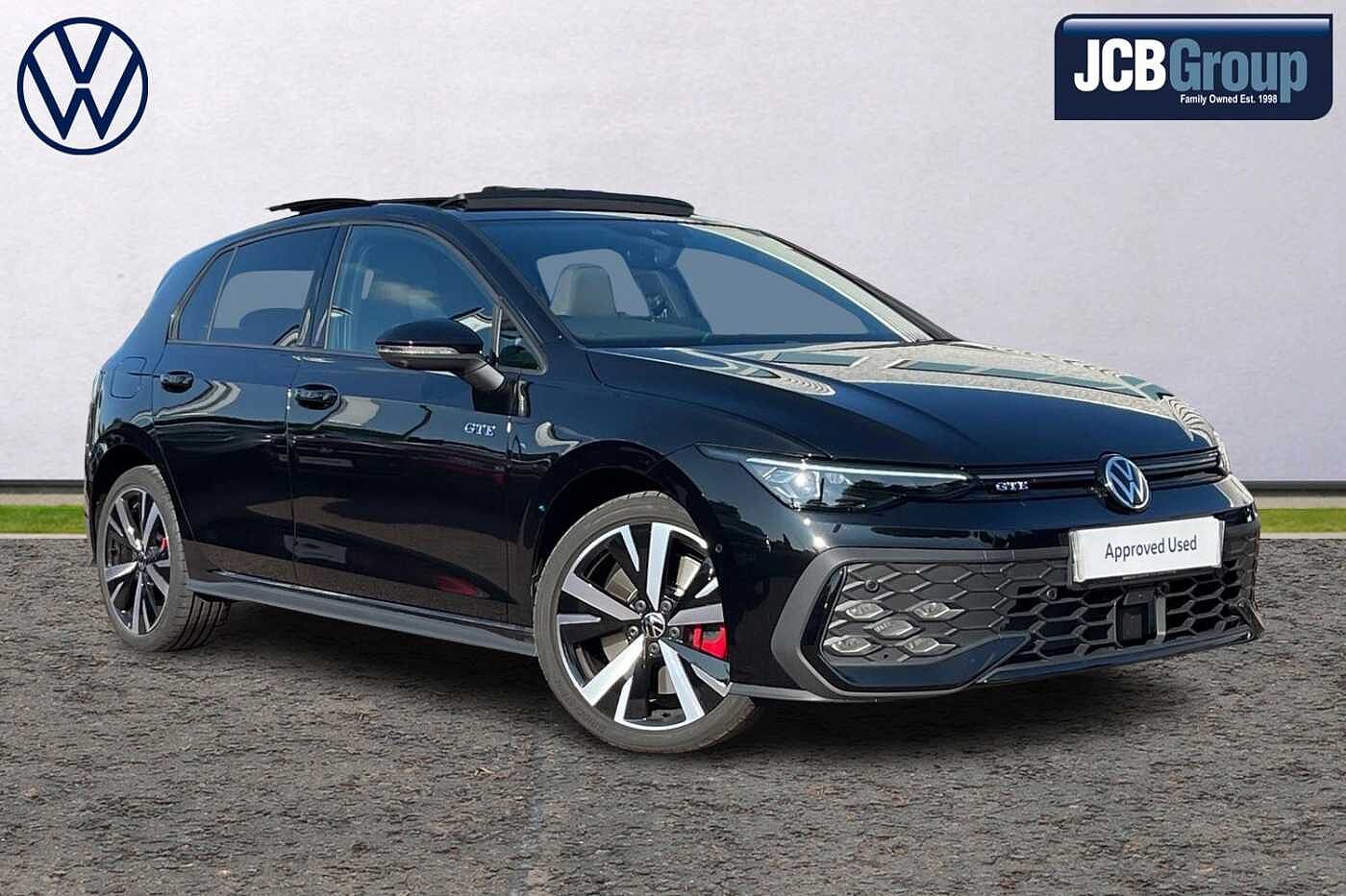 Main listing image - Volkswagen Golf GTE