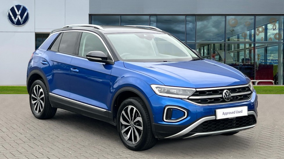 Main listing image - Volkswagen T-Roc