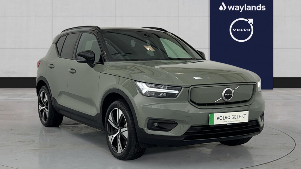 Main listing image - Volvo XC40 Recharge