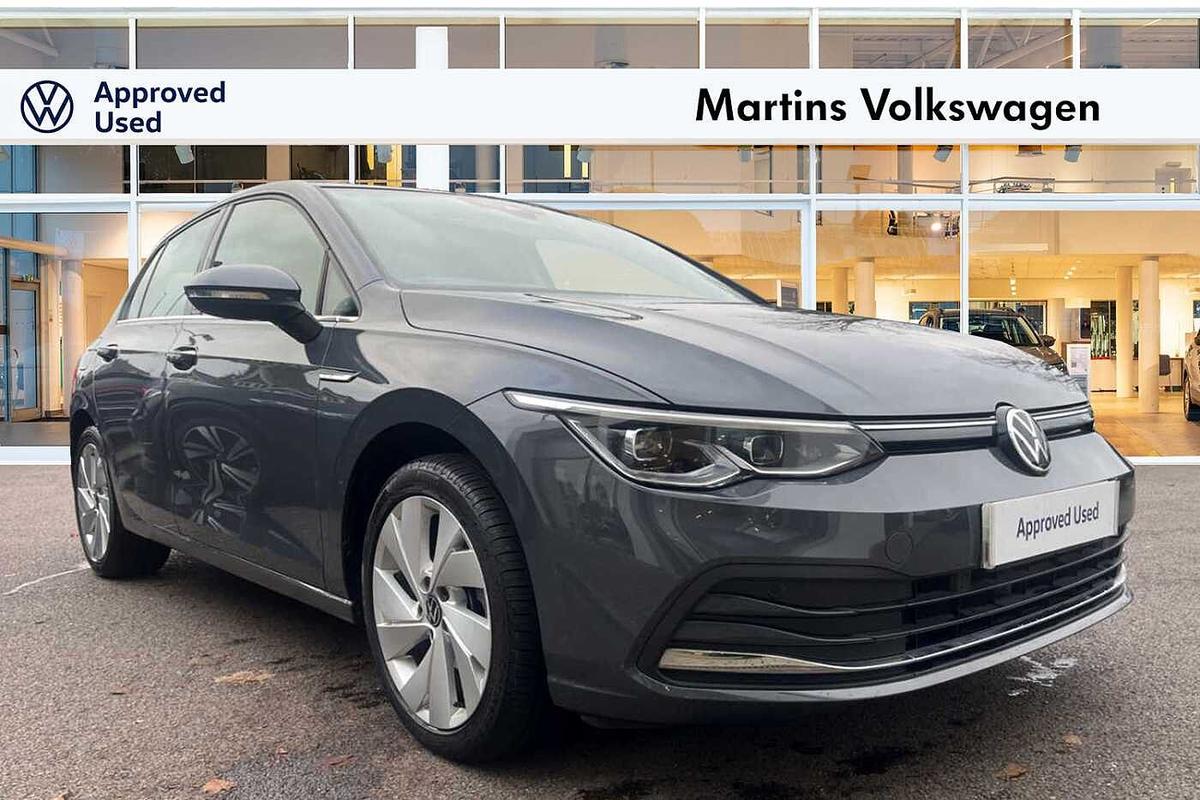 Main listing image - Volkswagen Golf