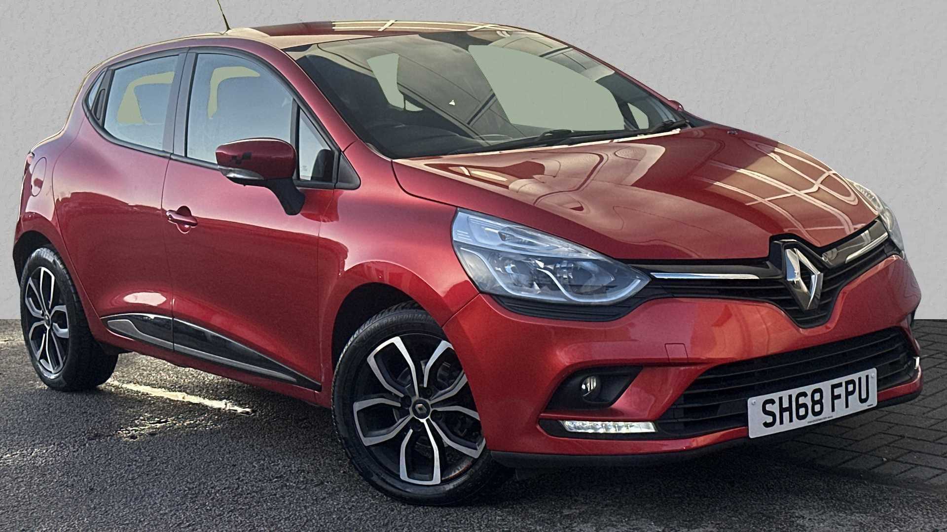 Main listing image - Renault Clio