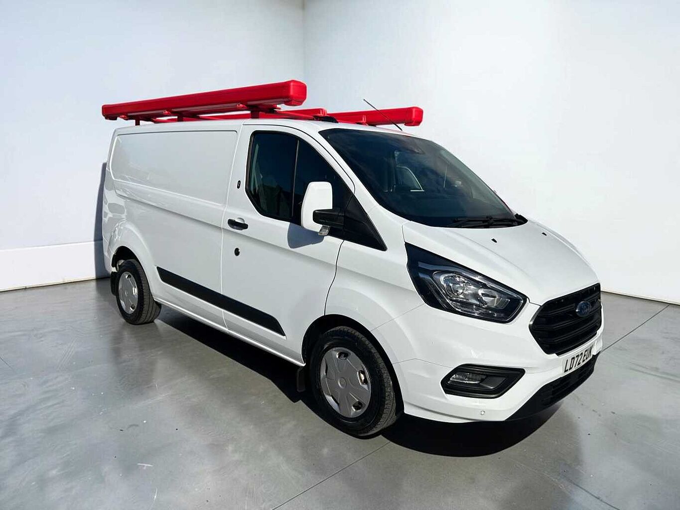 Main listing image - Ford Transit Custom
