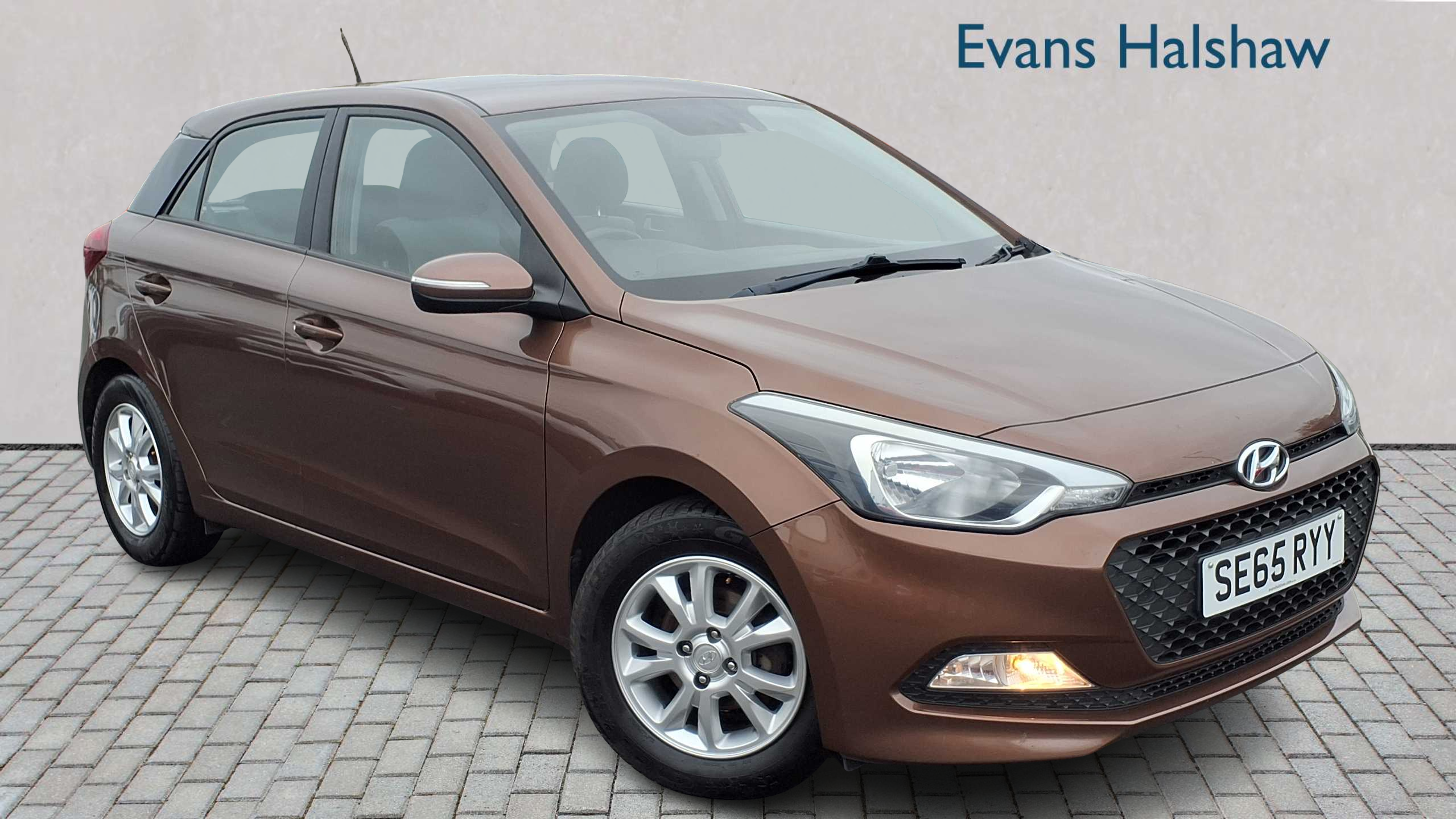 Main listing image - Hyundai i20