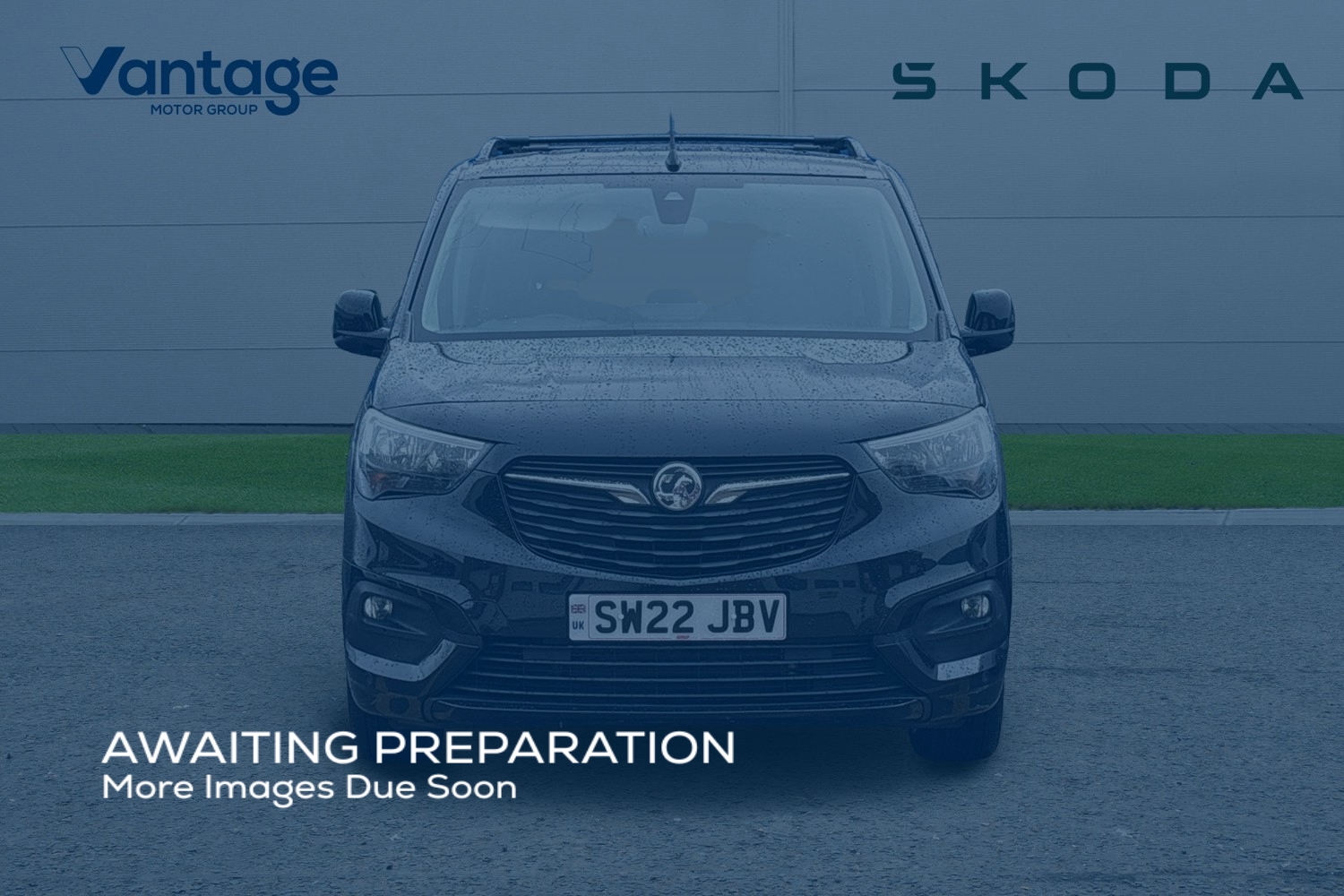 Main listing image - Vauxhall Combo Life