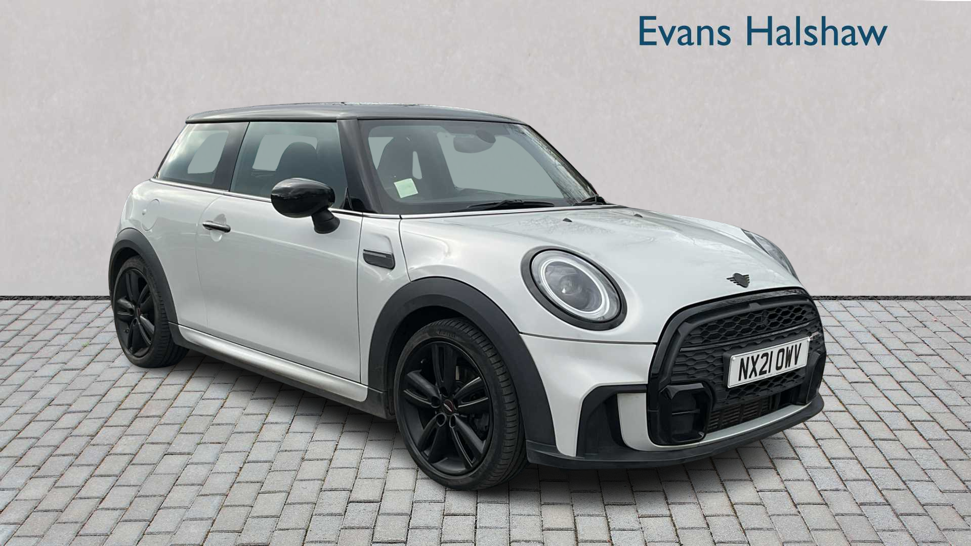 Main listing image - MINI Hatchback