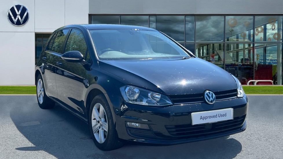 Main listing image - Volkswagen Golf