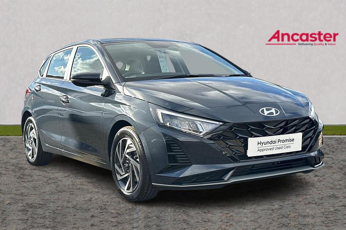 Main listing image - Hyundai i20