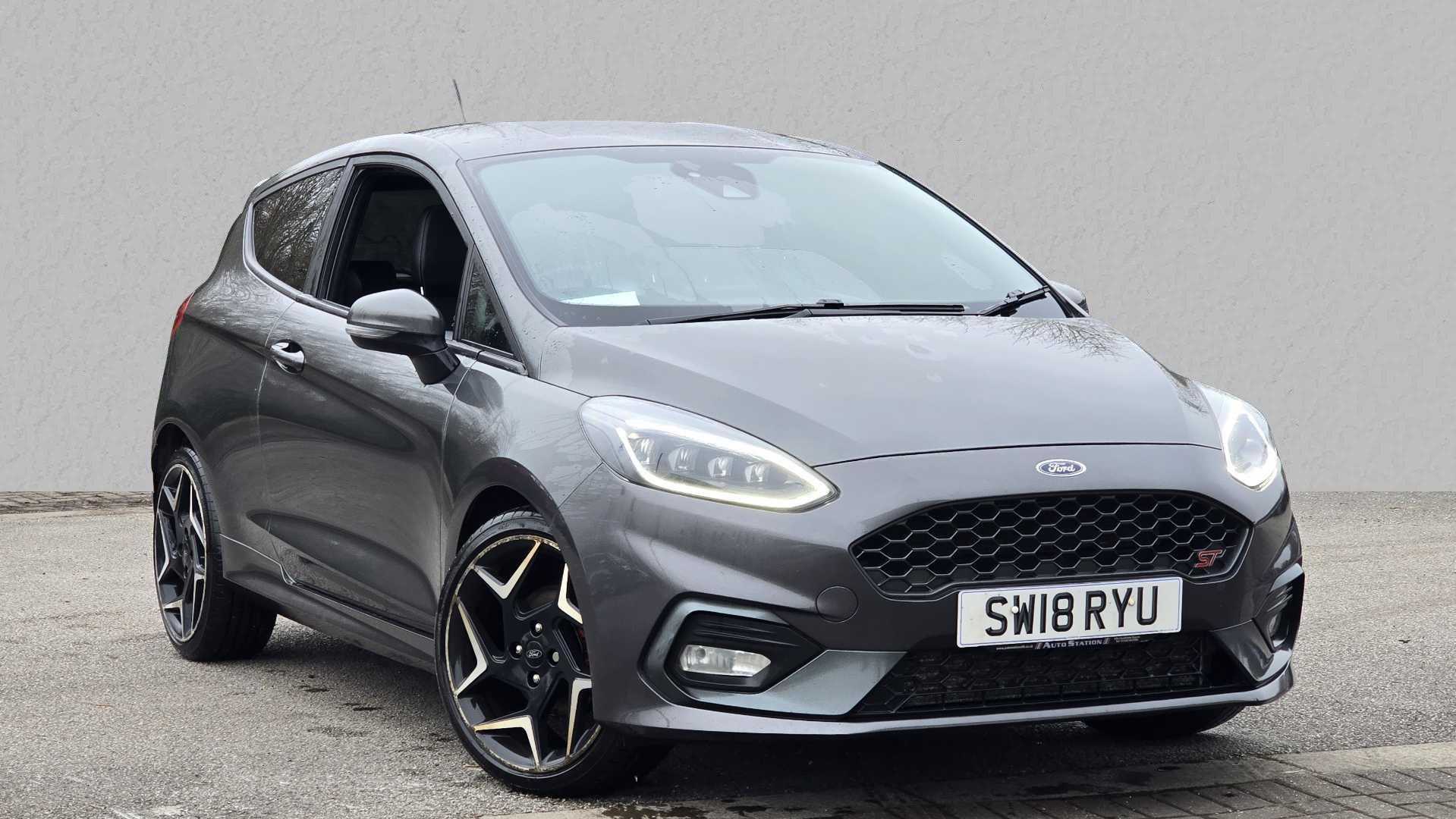 Main listing image - Ford Fiesta ST