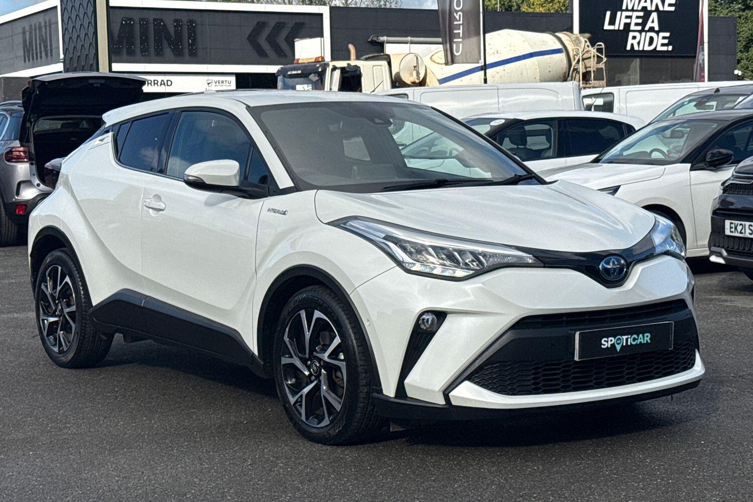 Main listing image - Toyota C-HR
