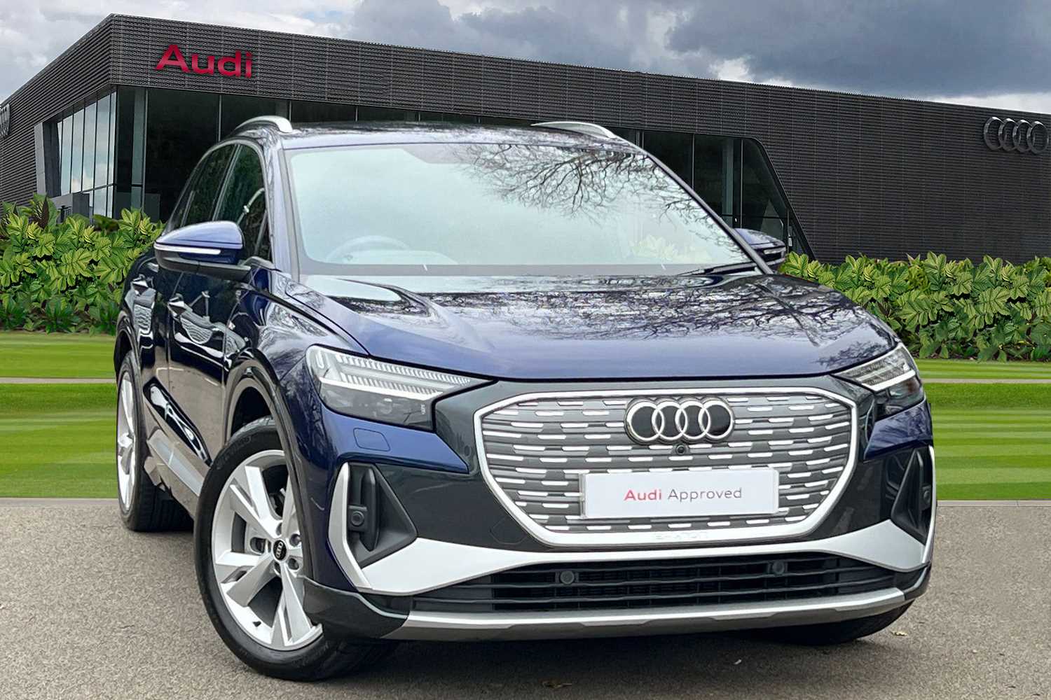 Main listing image - Audi Q4